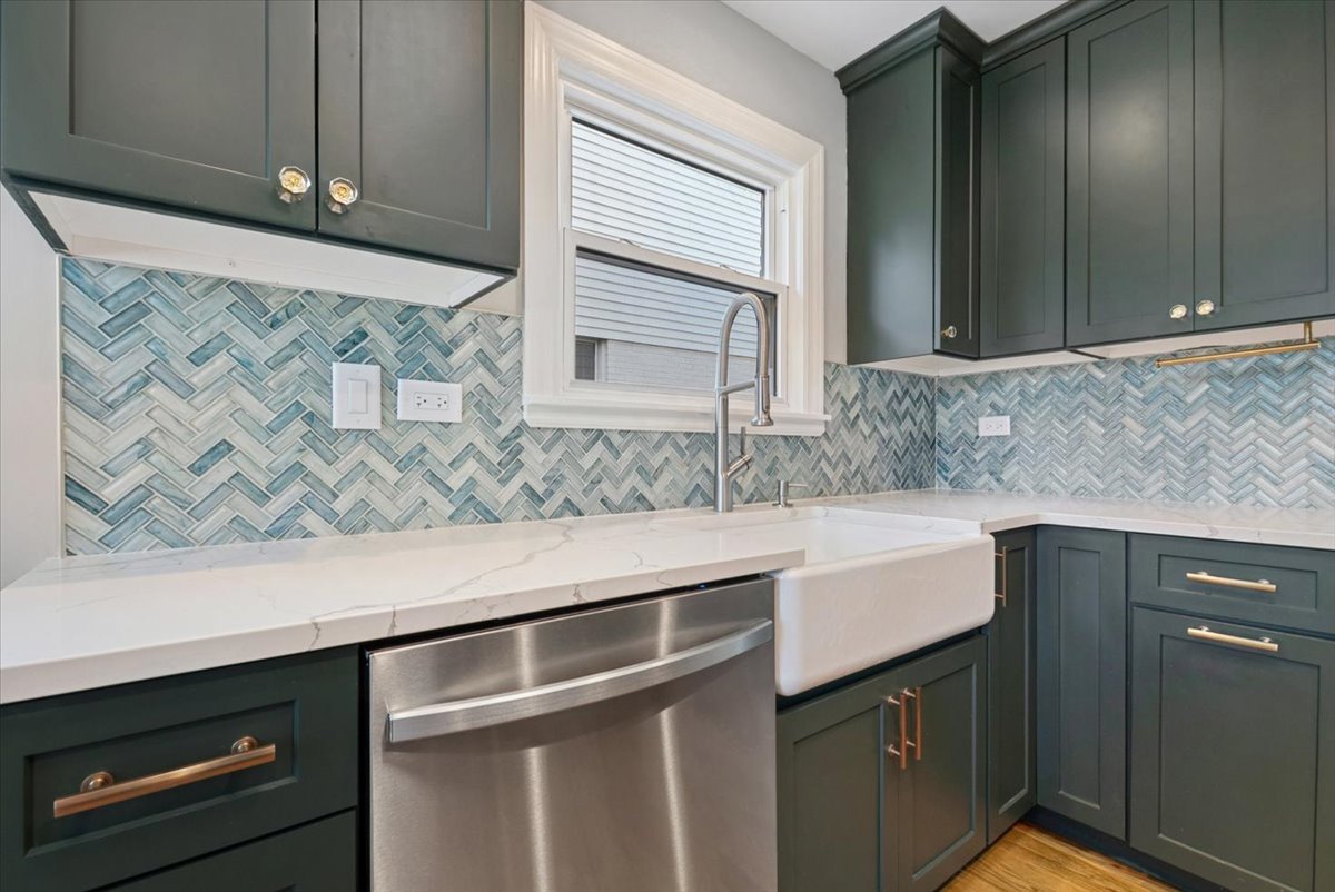 617 S Madison Avenue