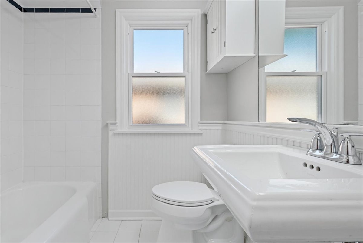 617 S Madison Avenue