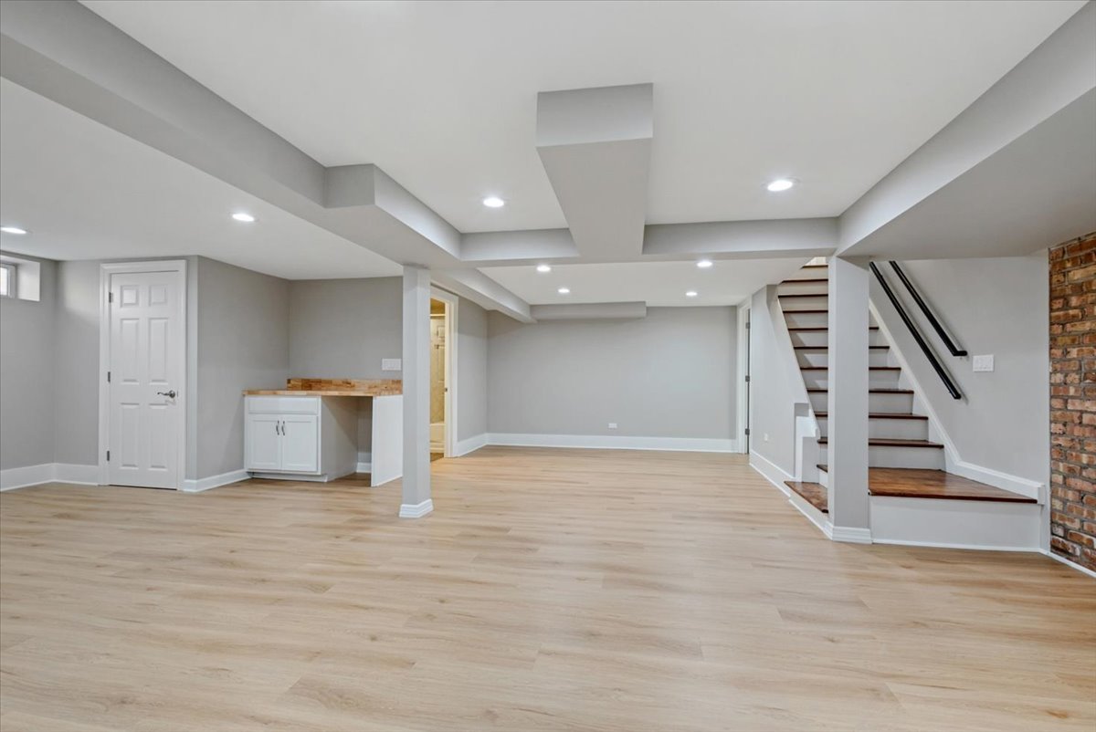 617 S Madison Avenue