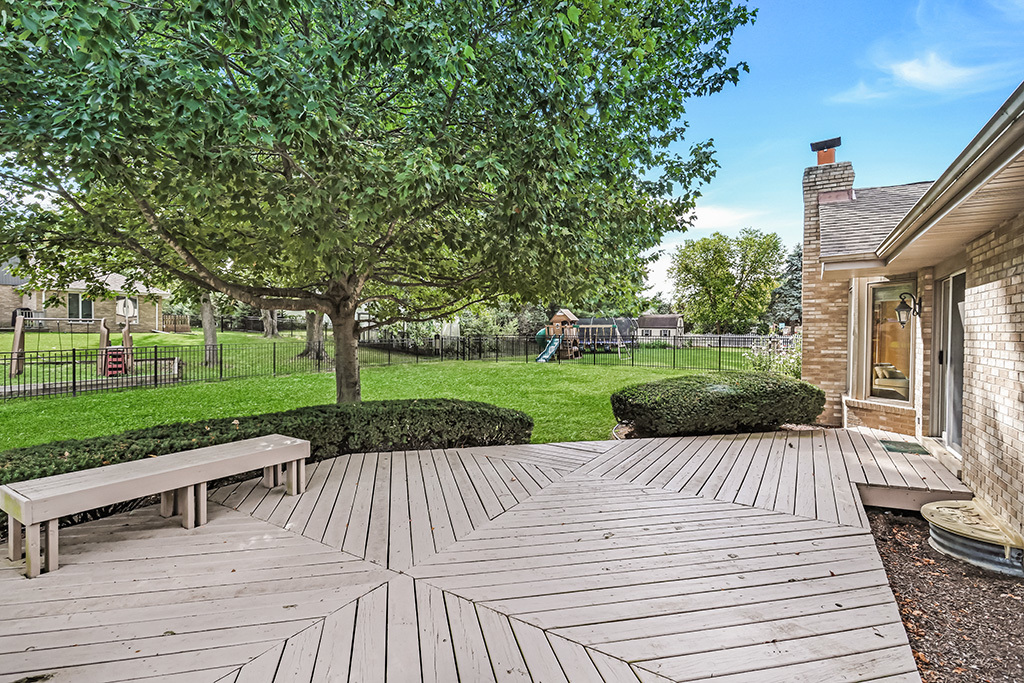 13755 S Golden Oak Drive