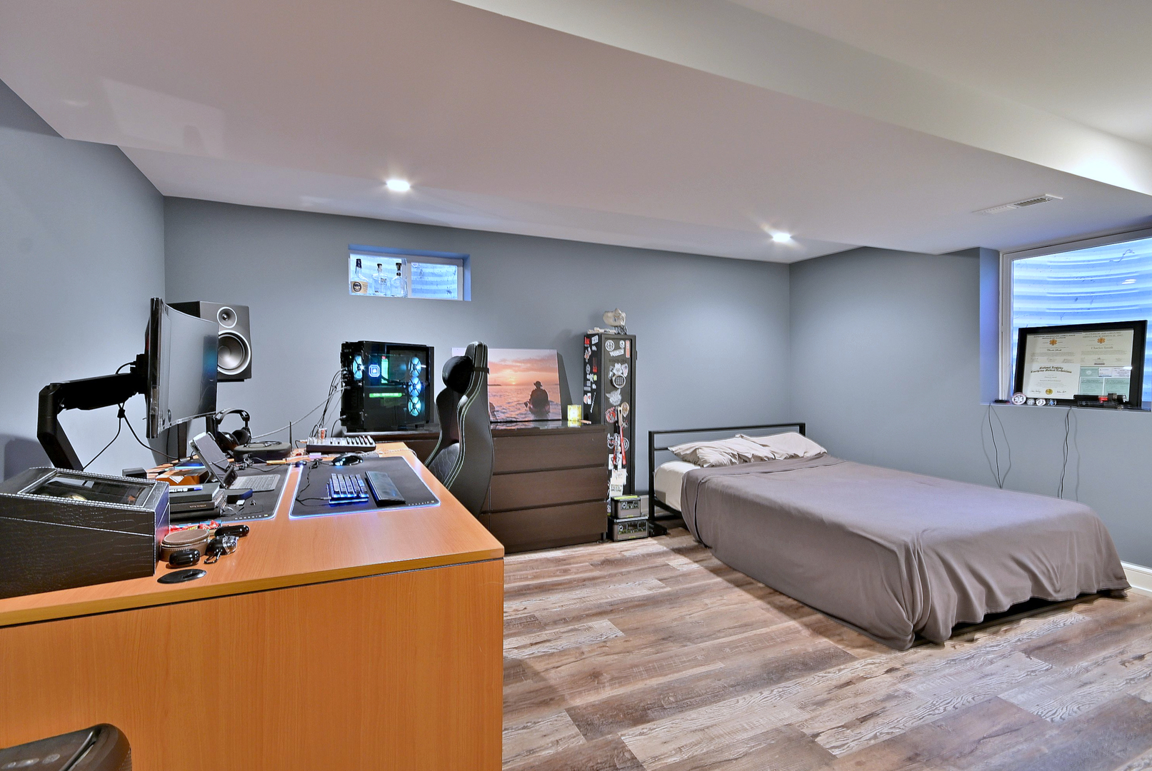 827 S Kearsage Avenue