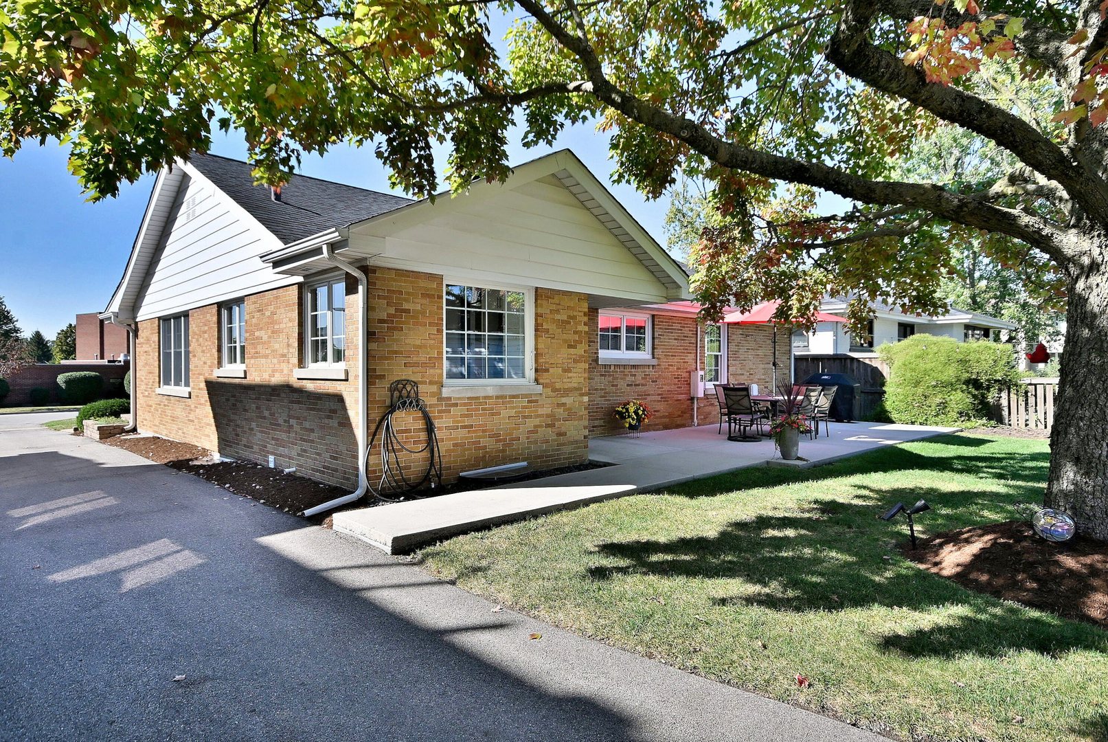 827 S Kearsage Avenue