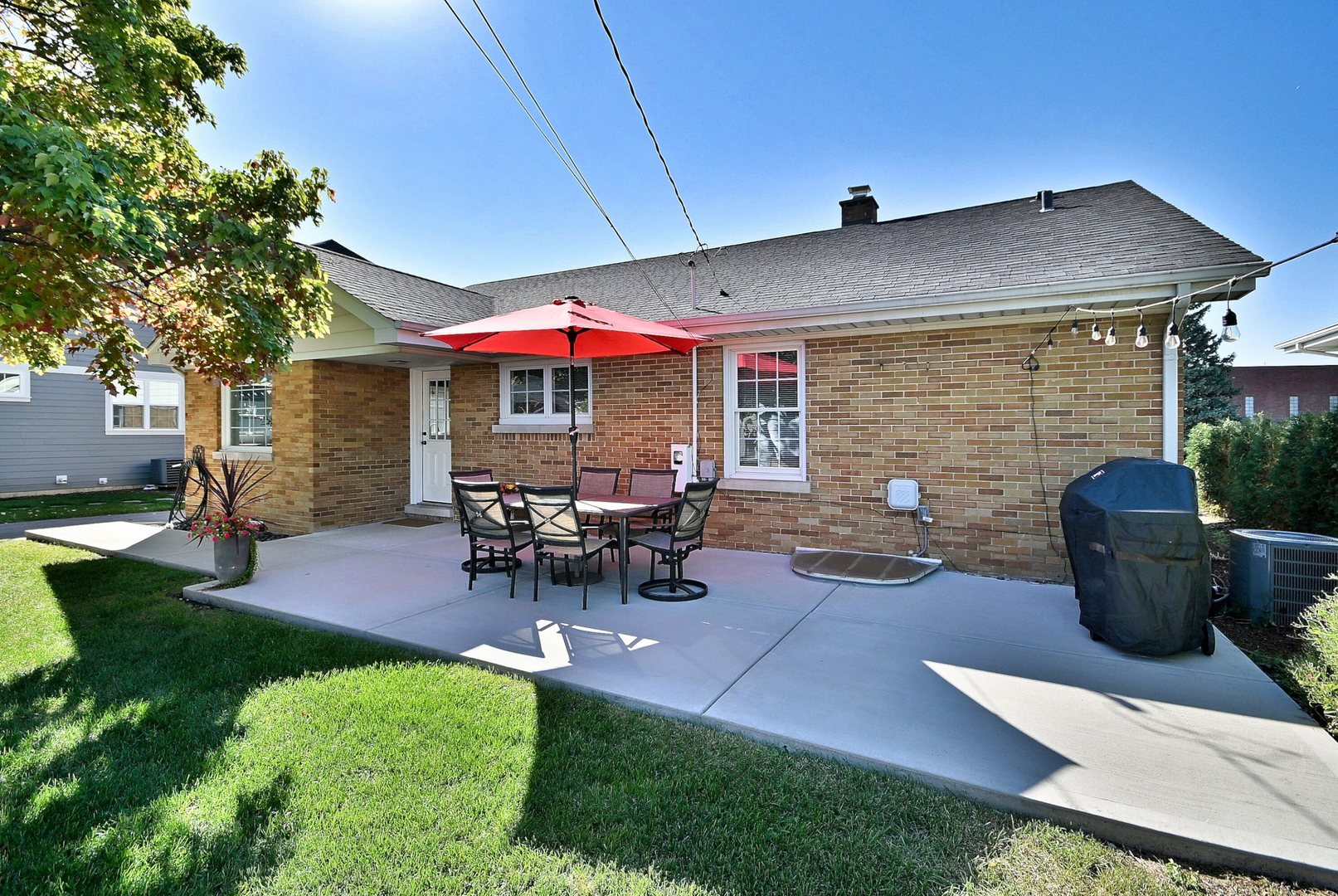 827 S Kearsage Avenue