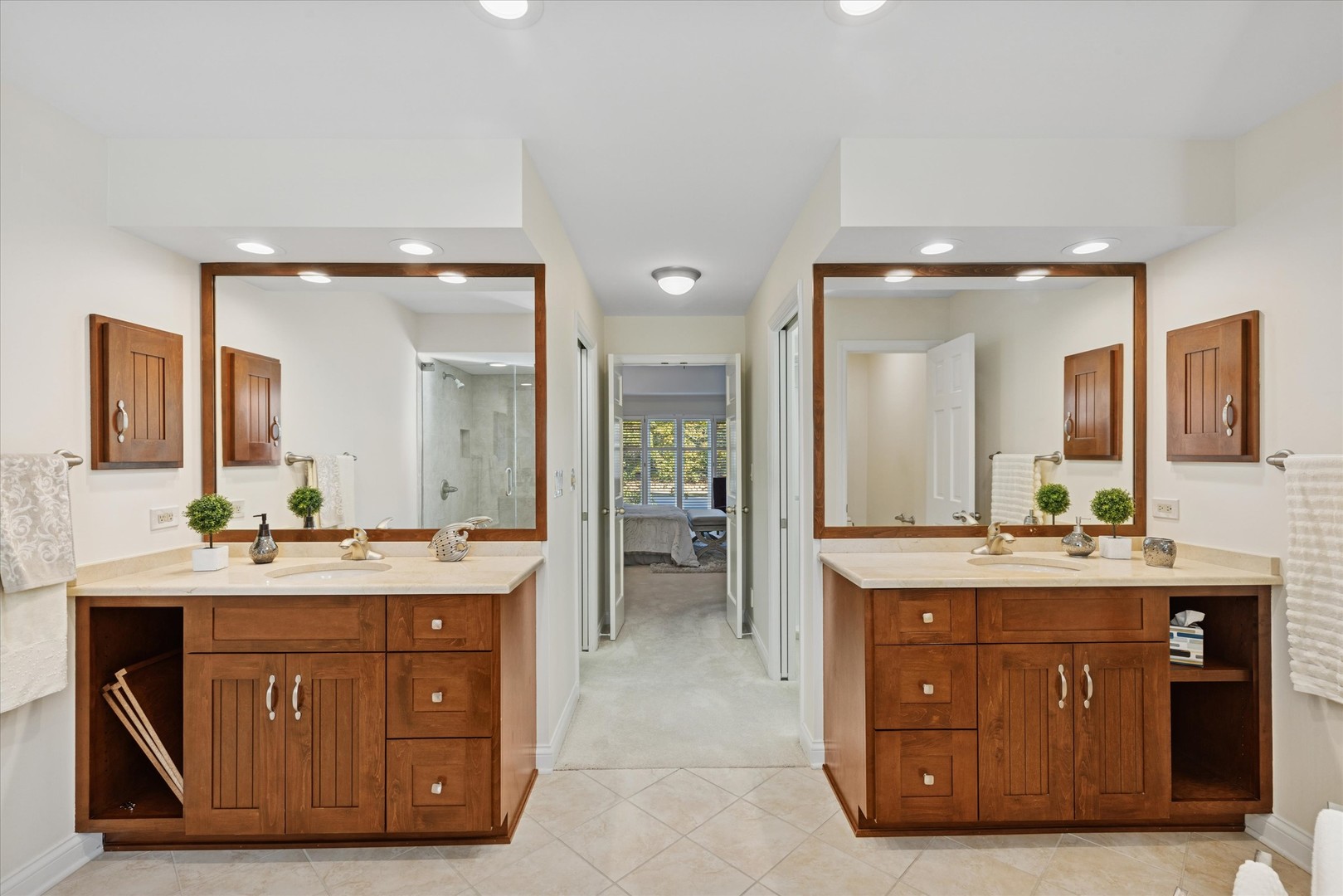 2 Tartan Lakes Circle