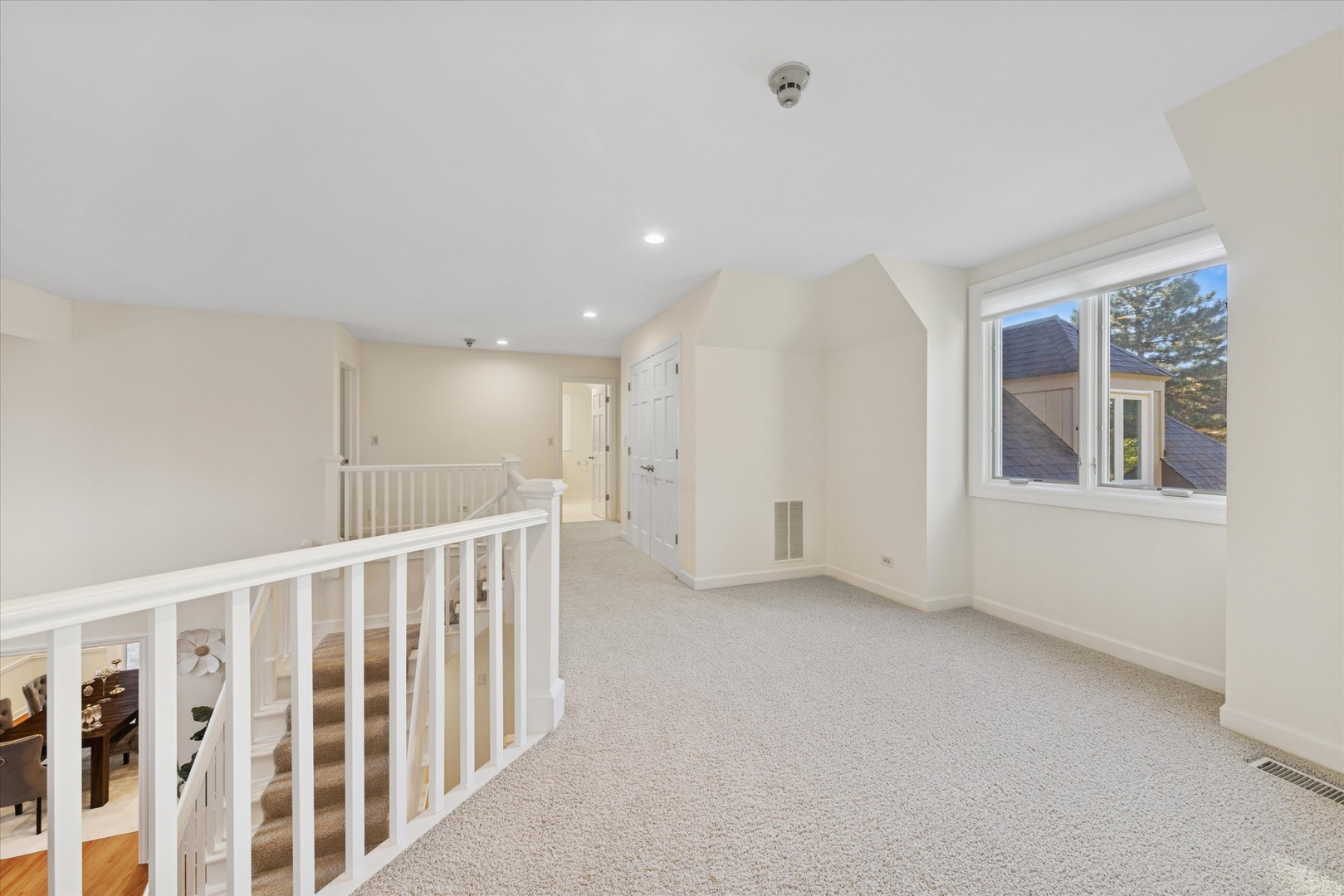 2 Tartan Lakes Circle