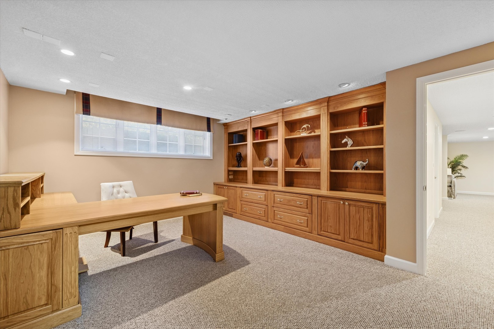 2 Tartan Lakes Circle