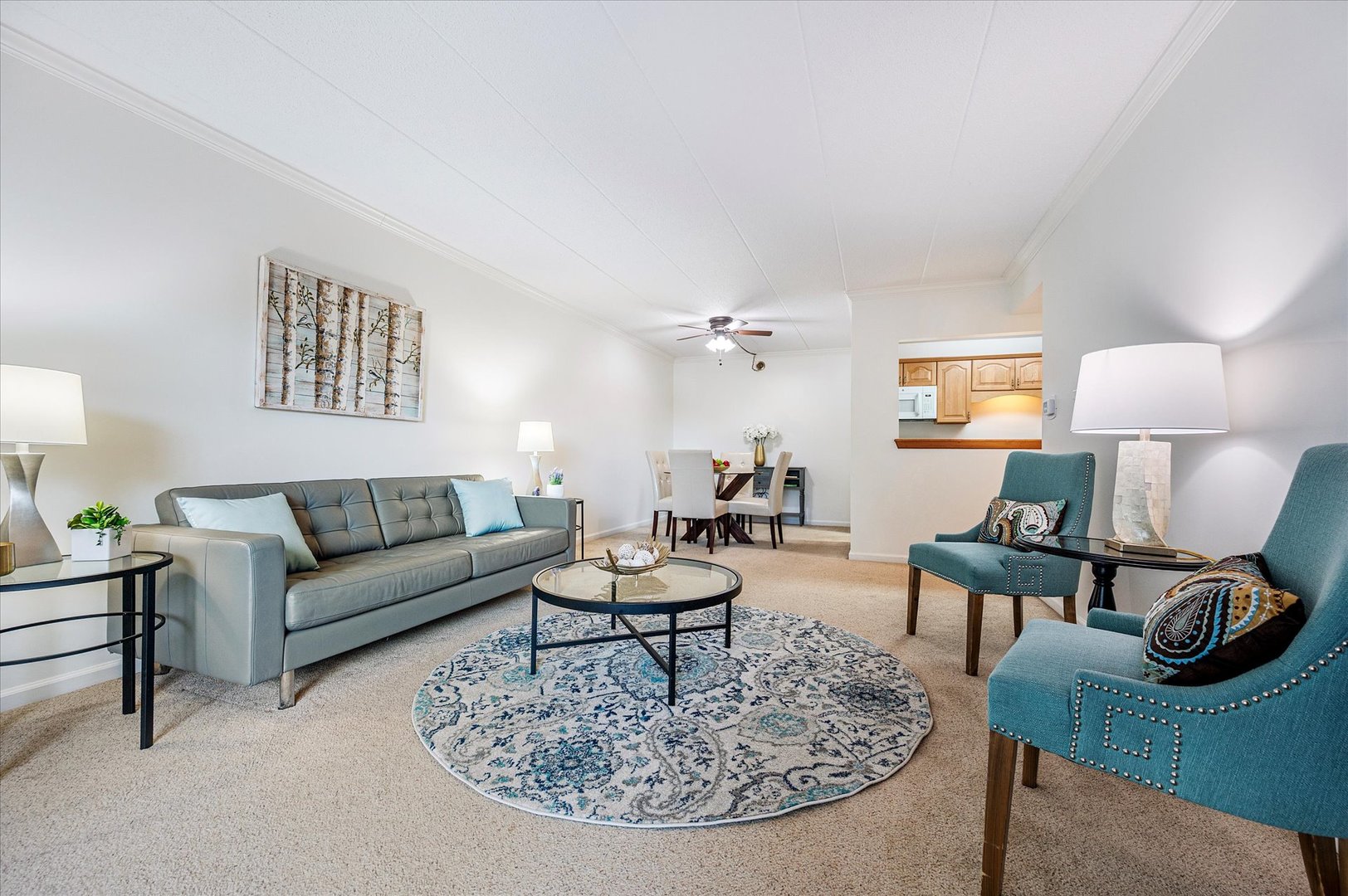 100 W Butterfield Road Unit: 101N