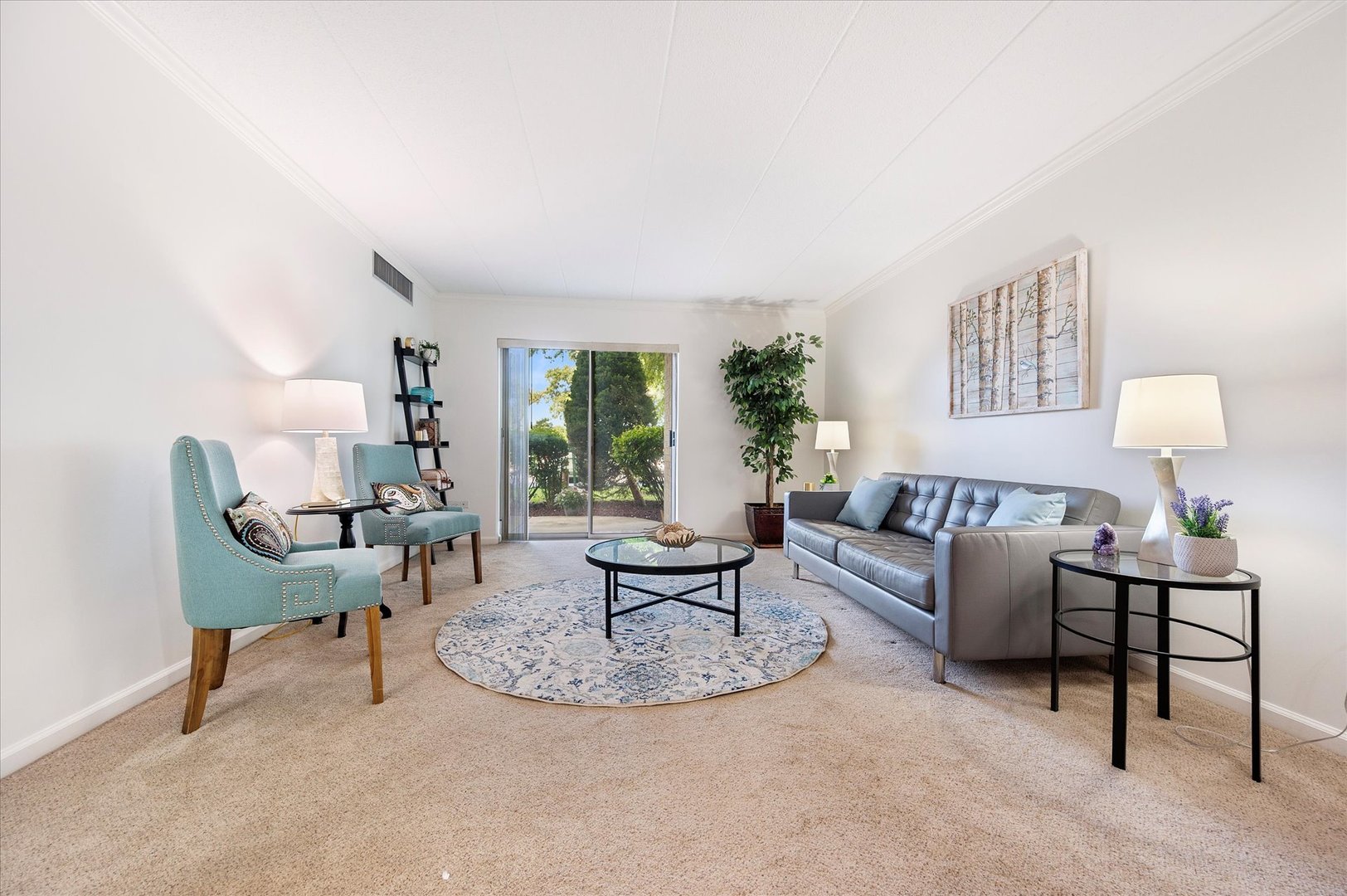 100 W Butterfield Road Unit: 101N