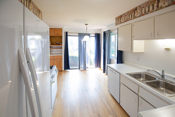 1643 Castbourne Court