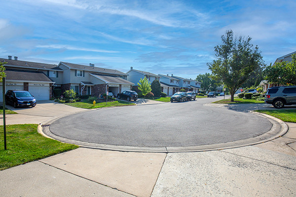 1643 Castbourne Court