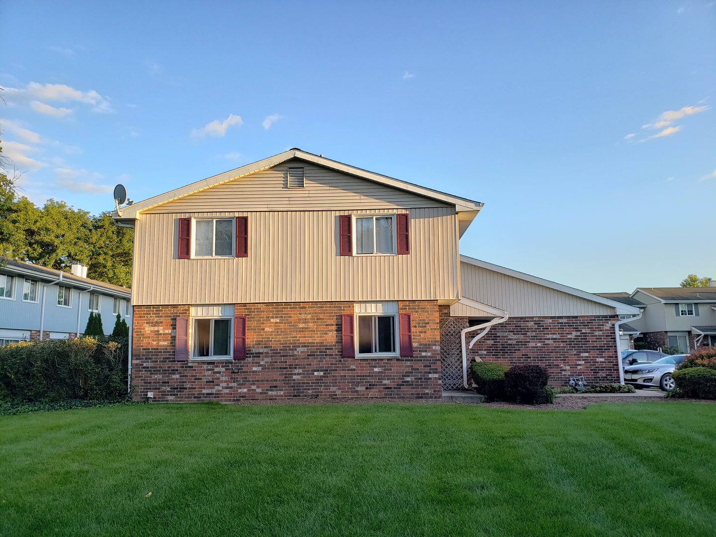 1643 Castbourne Court