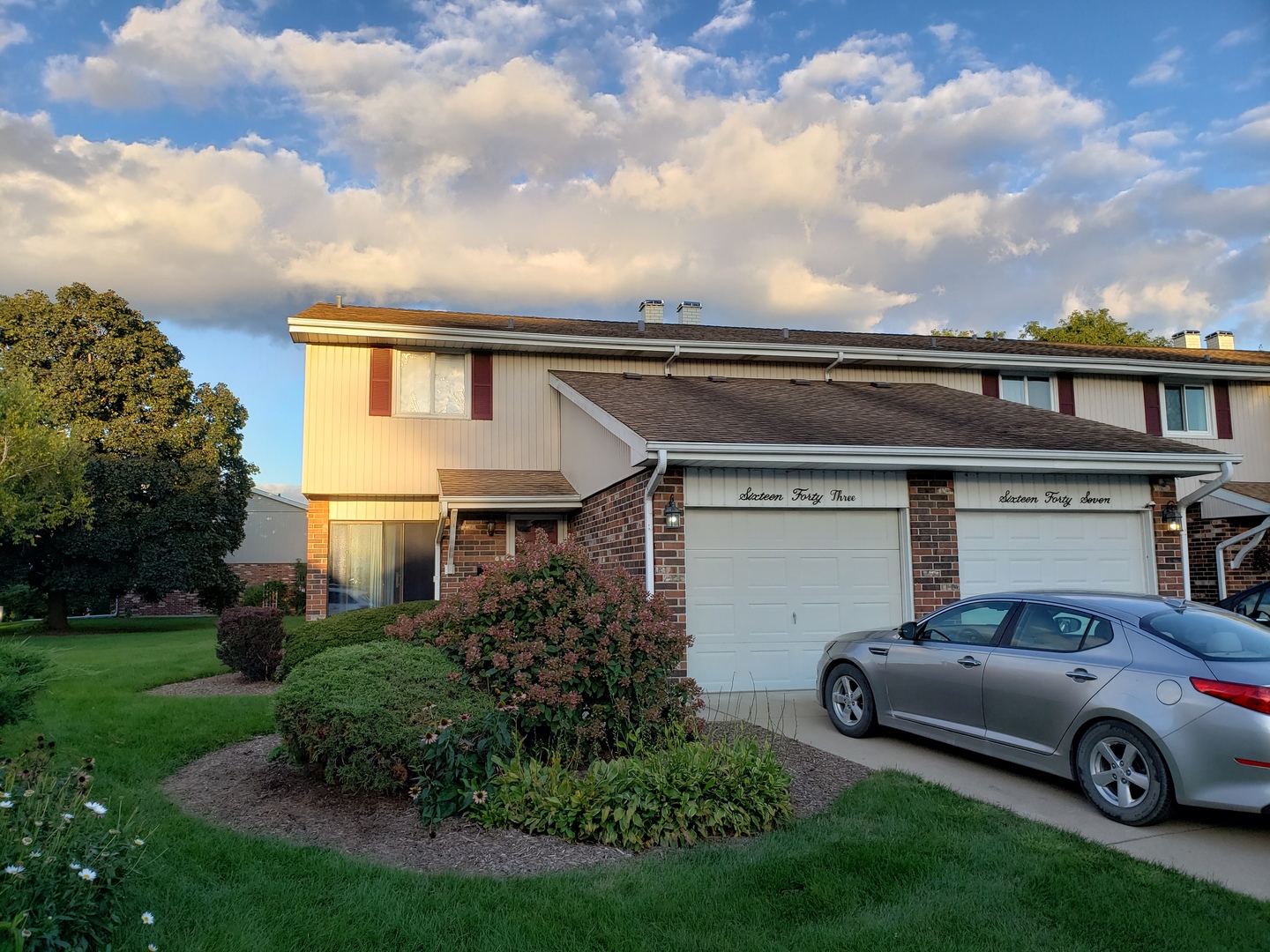 1643 Castbourne Court