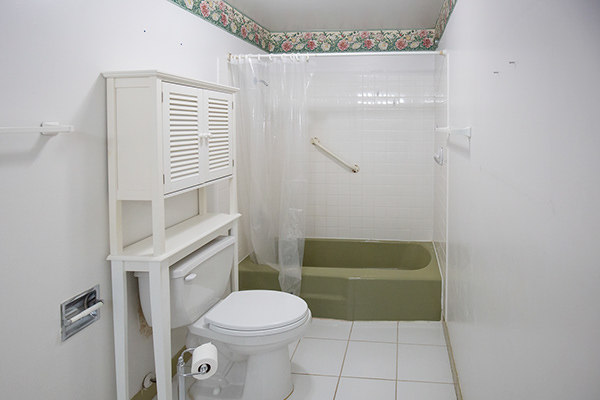 1643 Castbourne Court