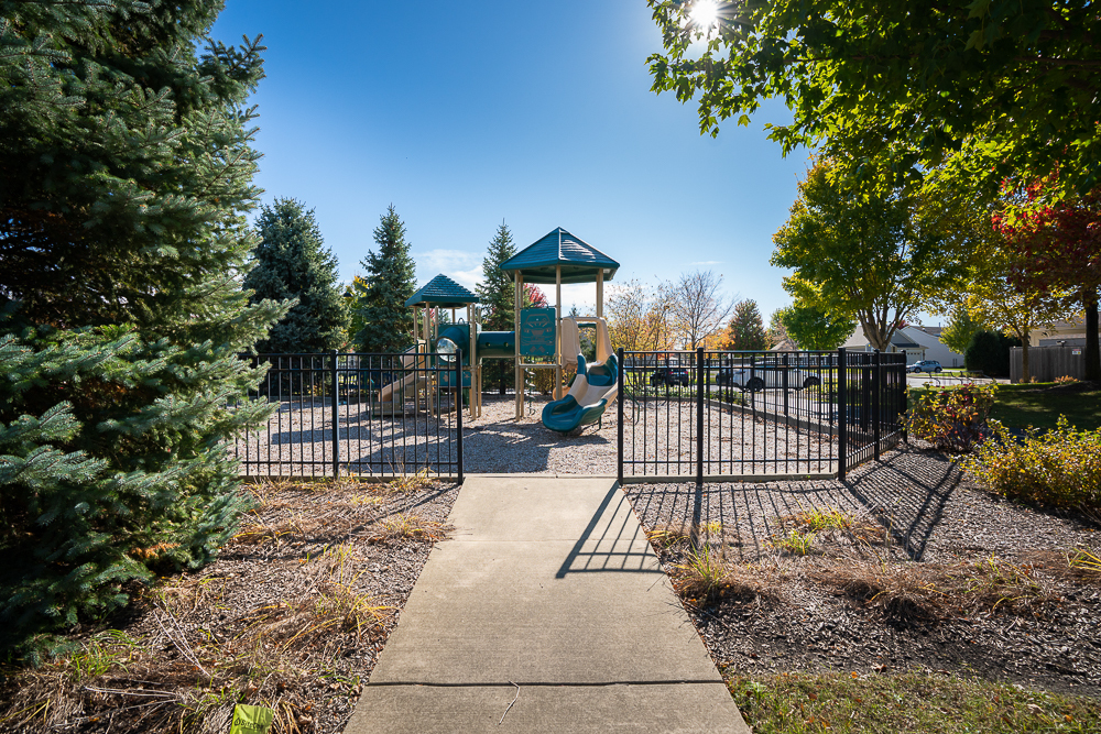 2928 Hillcrest Circle