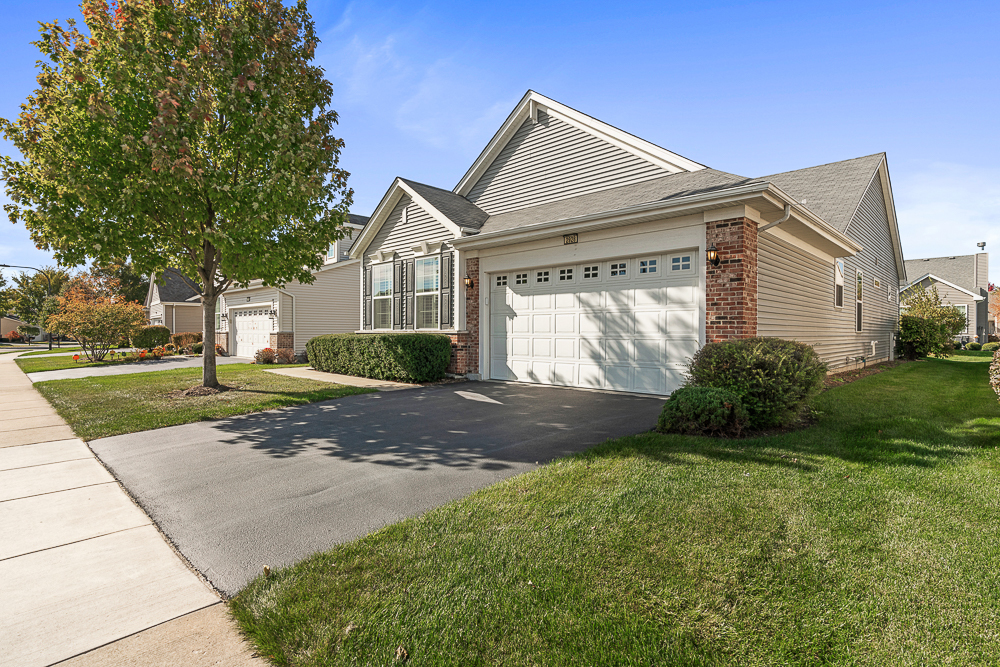 2928 Hillcrest Circle