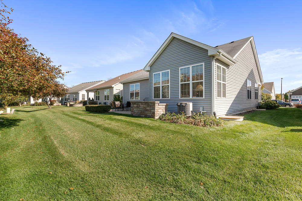 2928 Hillcrest Circle