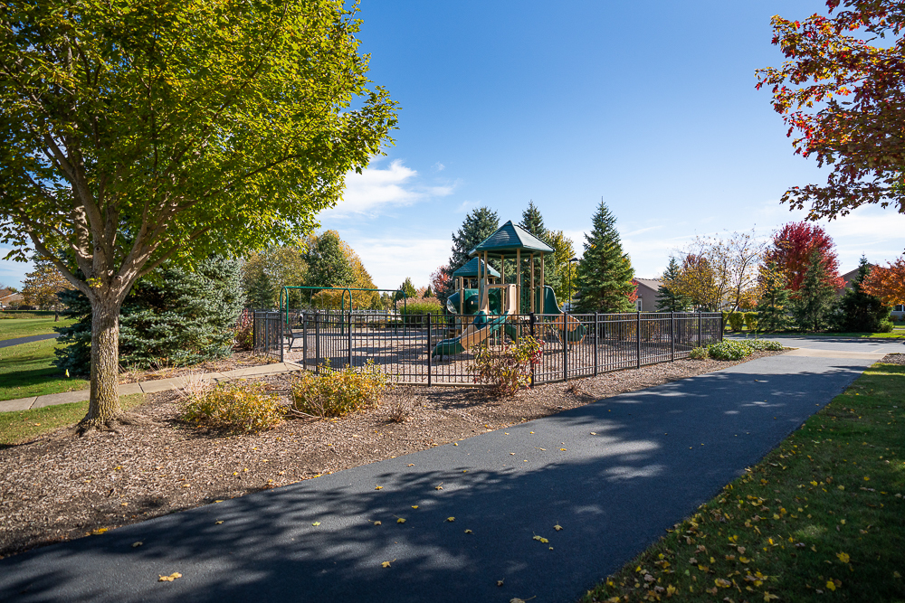 2928 Hillcrest Circle