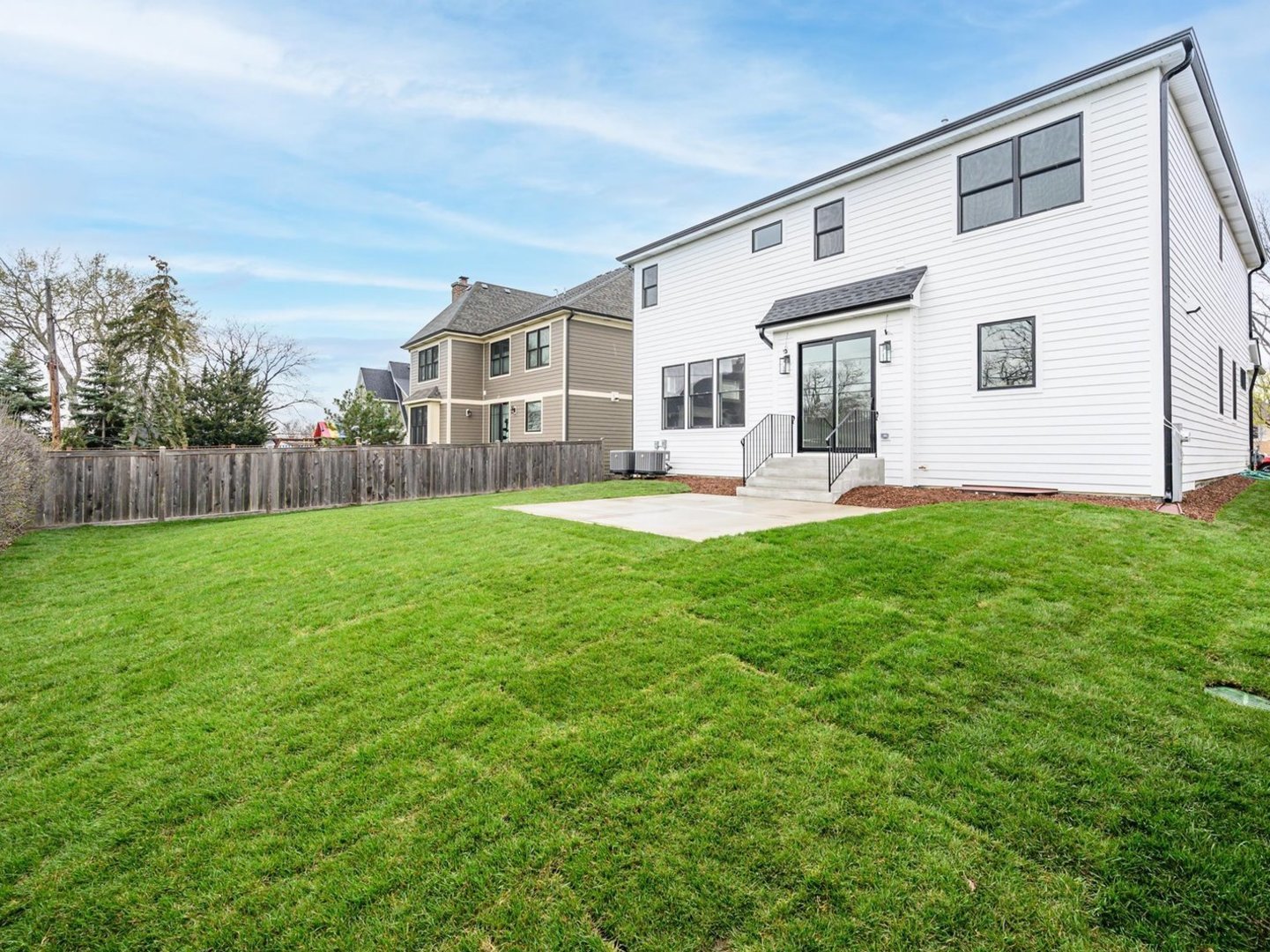 570 S Parkside Avenue