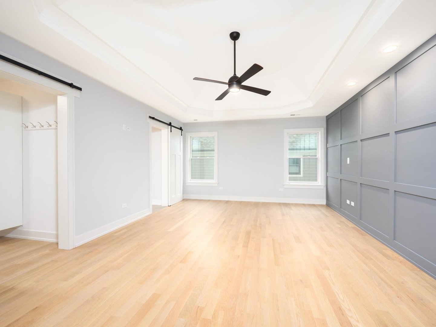 570 S Parkside Avenue