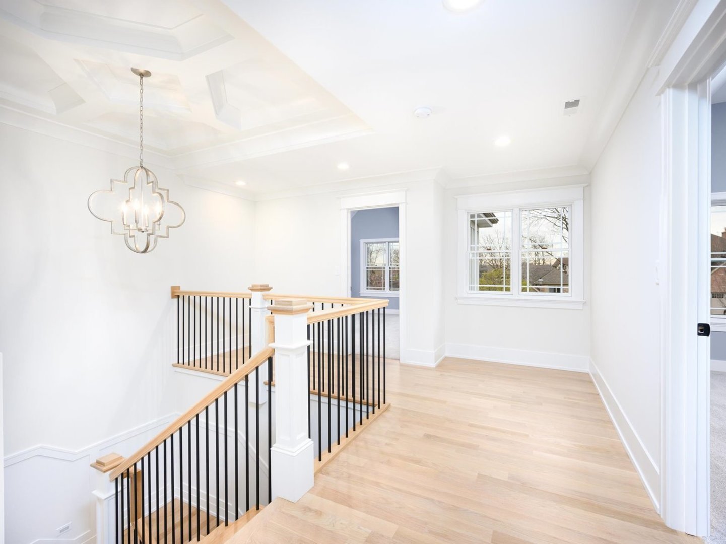 570 S Parkside Avenue