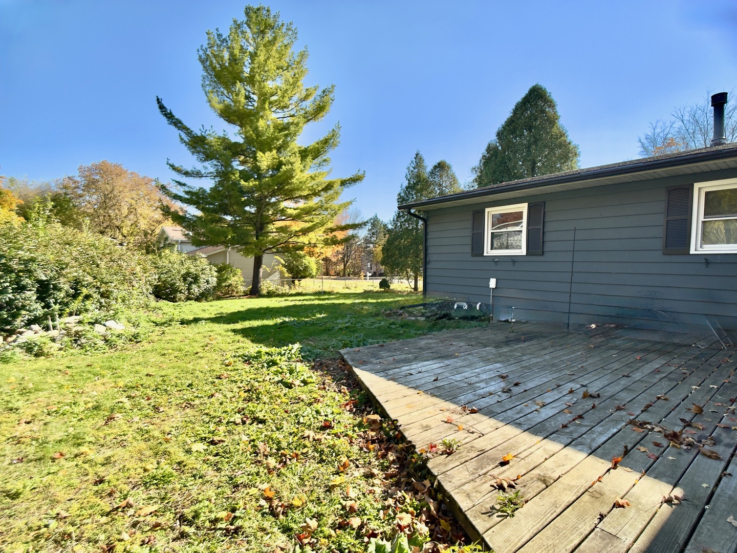 1807 Forrest Boulevard