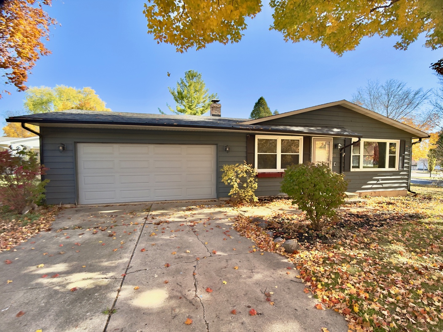 1807 Forrest Boulevard