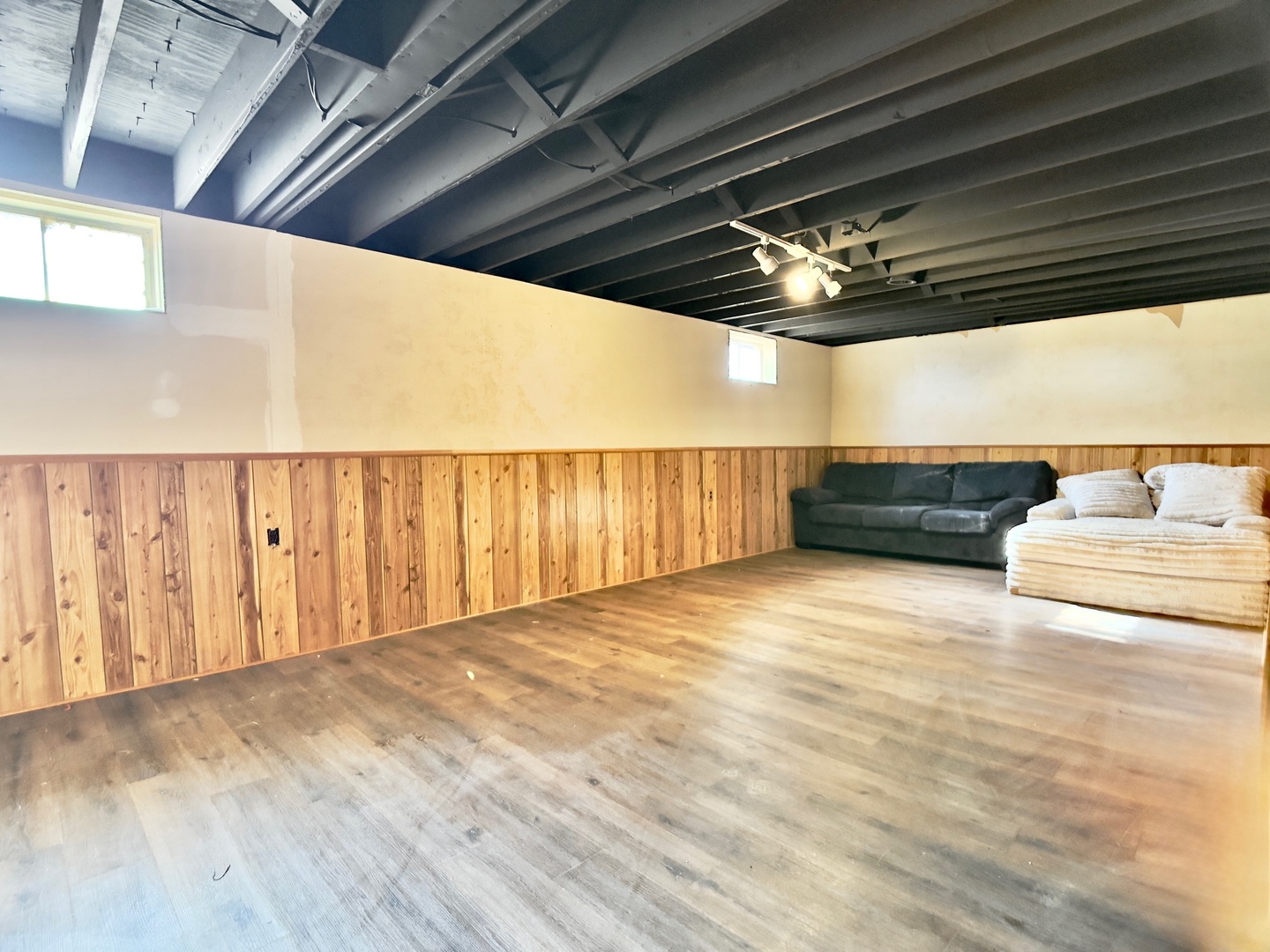 1807 Forrest Boulevard