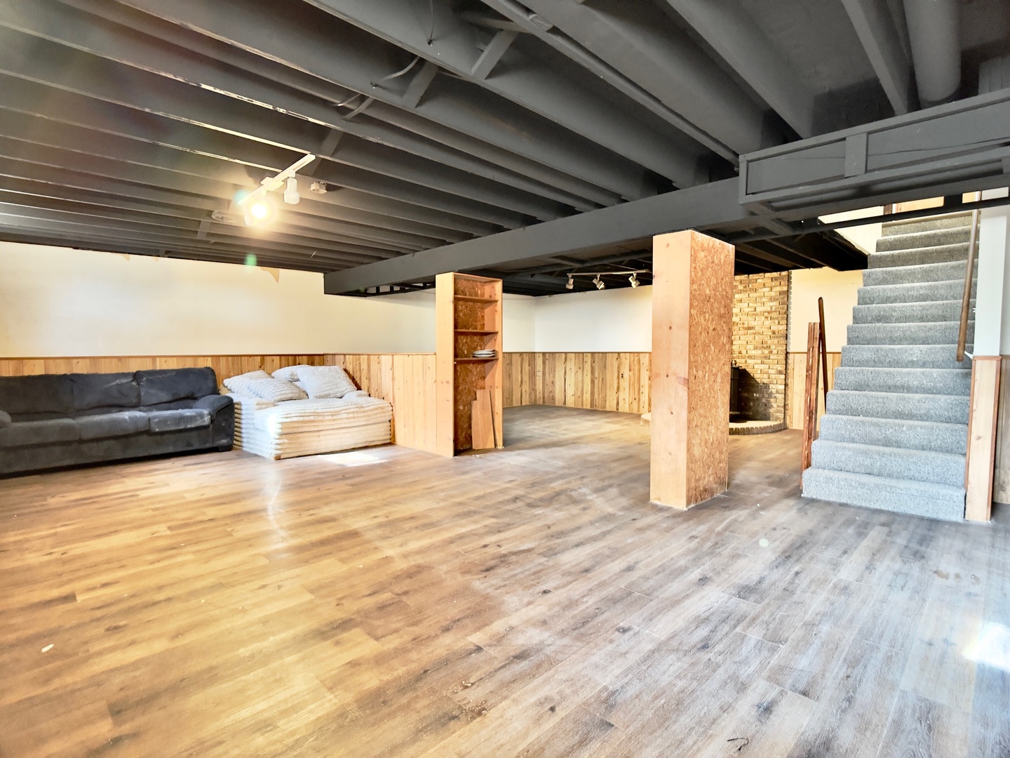 1807 Forrest Boulevard