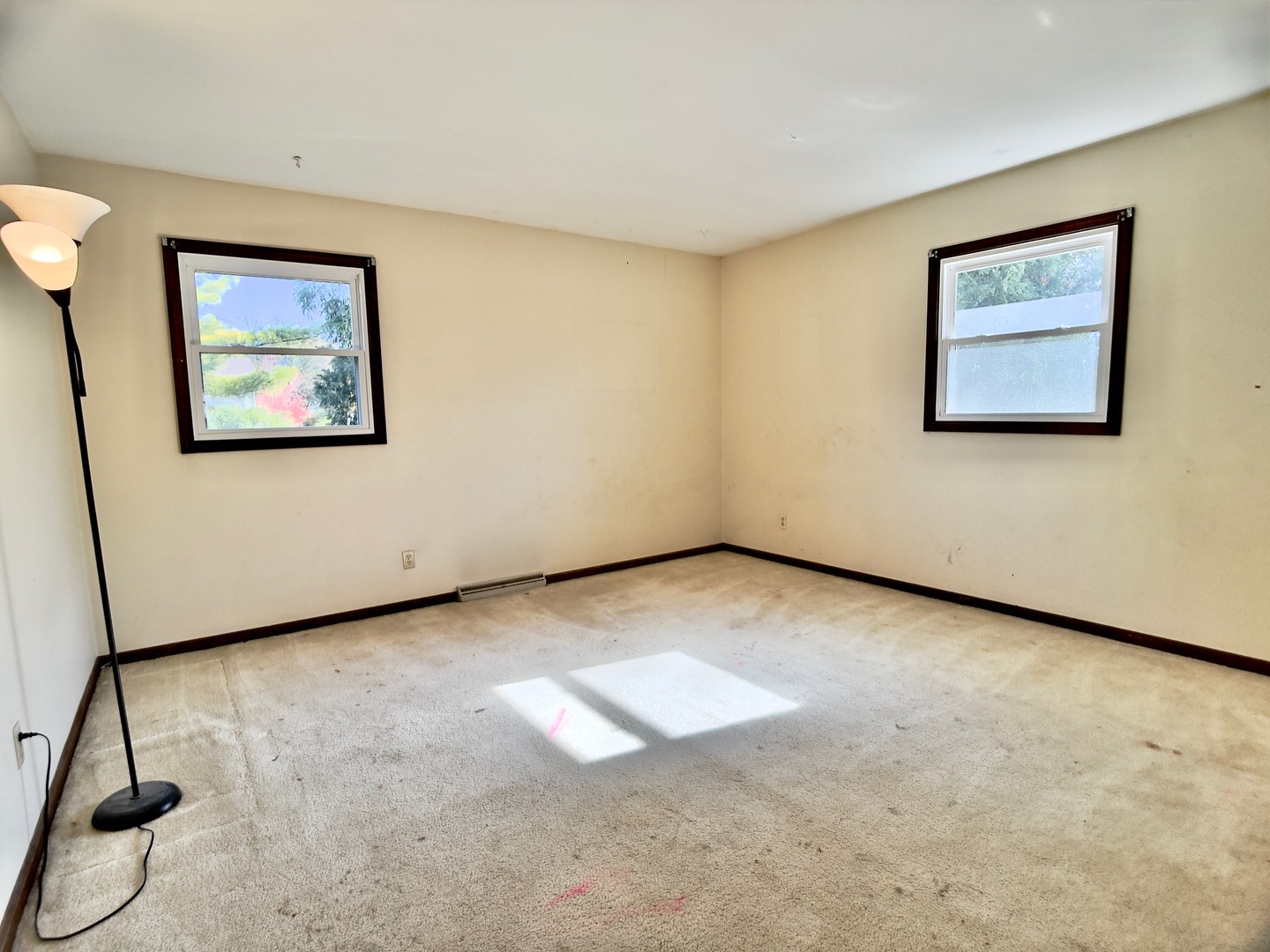 1807 Forrest Boulevard