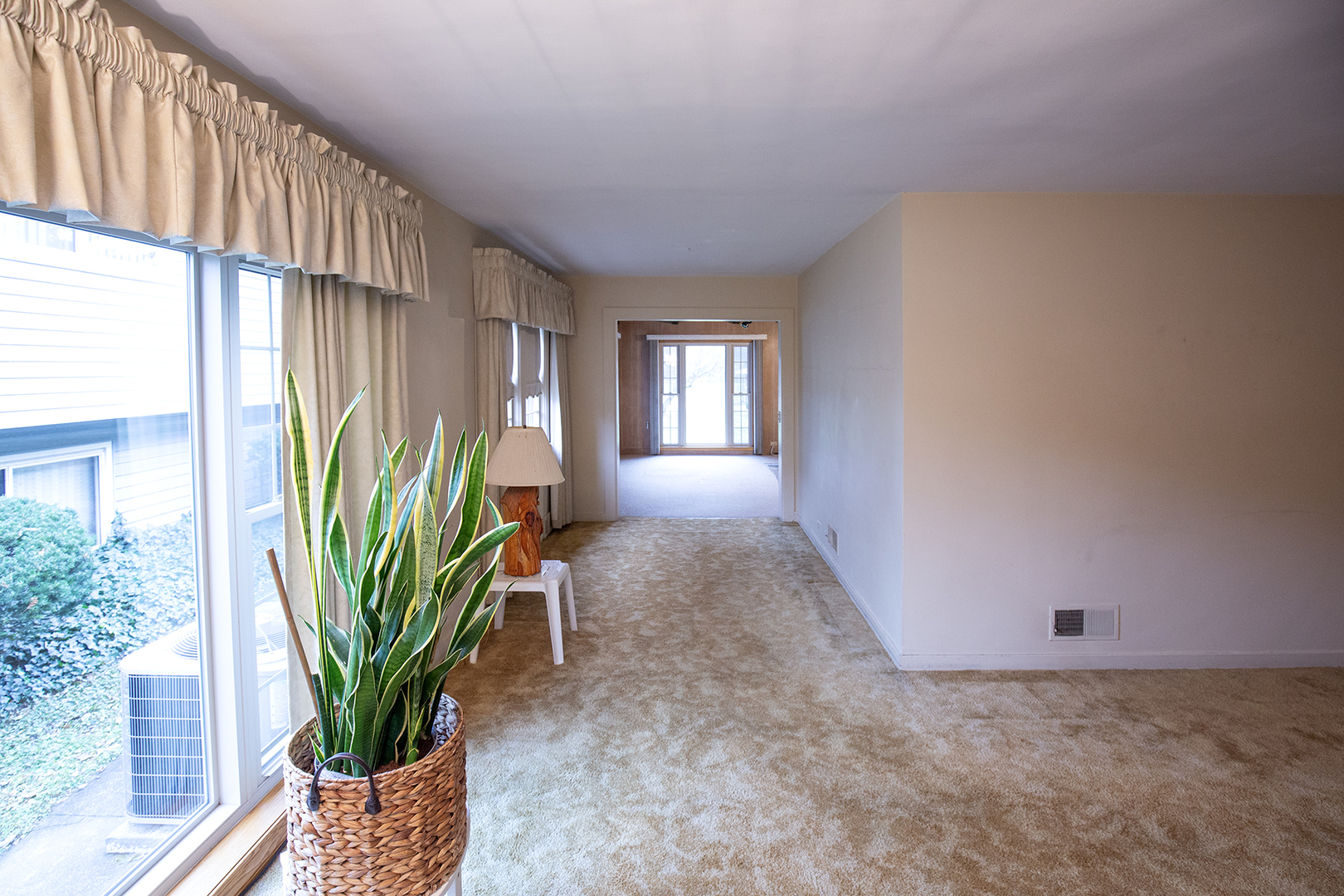 136 S Wisconsin Avenue