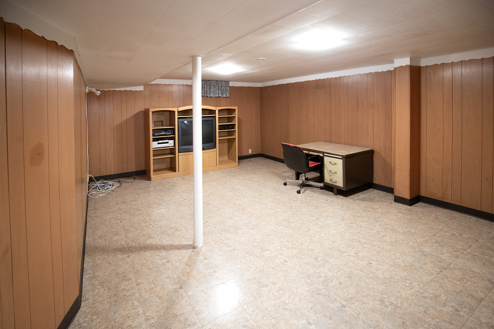 136 S Wisconsin Avenue