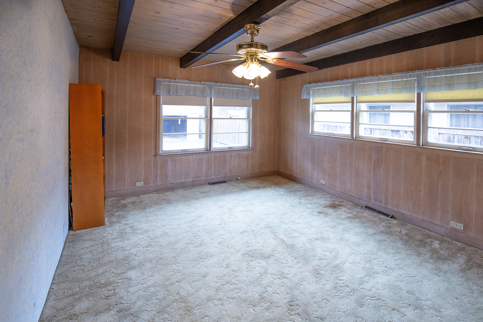 136 S Wisconsin Avenue