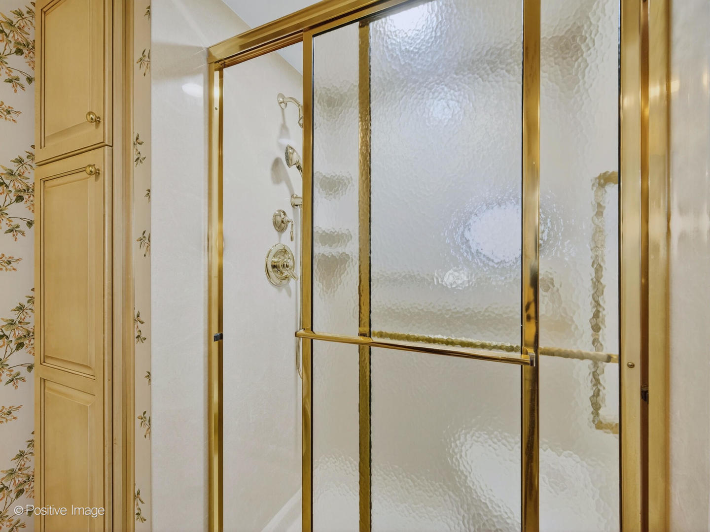 1S085 SPRING Road Unit: 1A