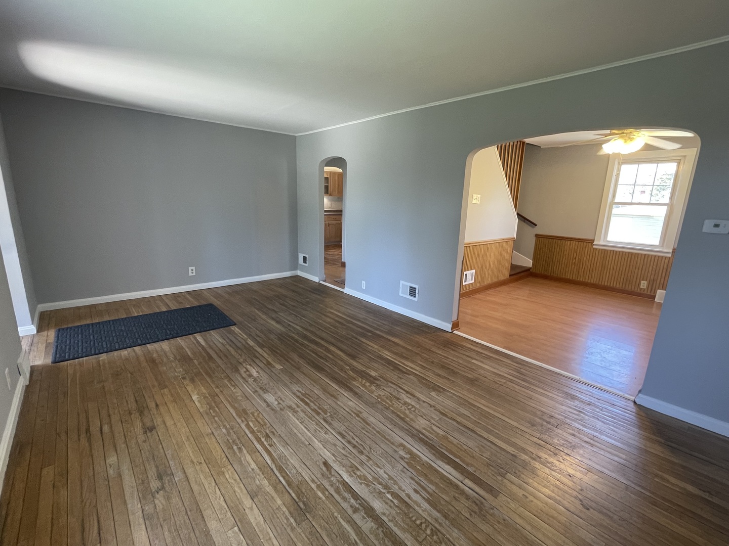 302 S Walnut Street