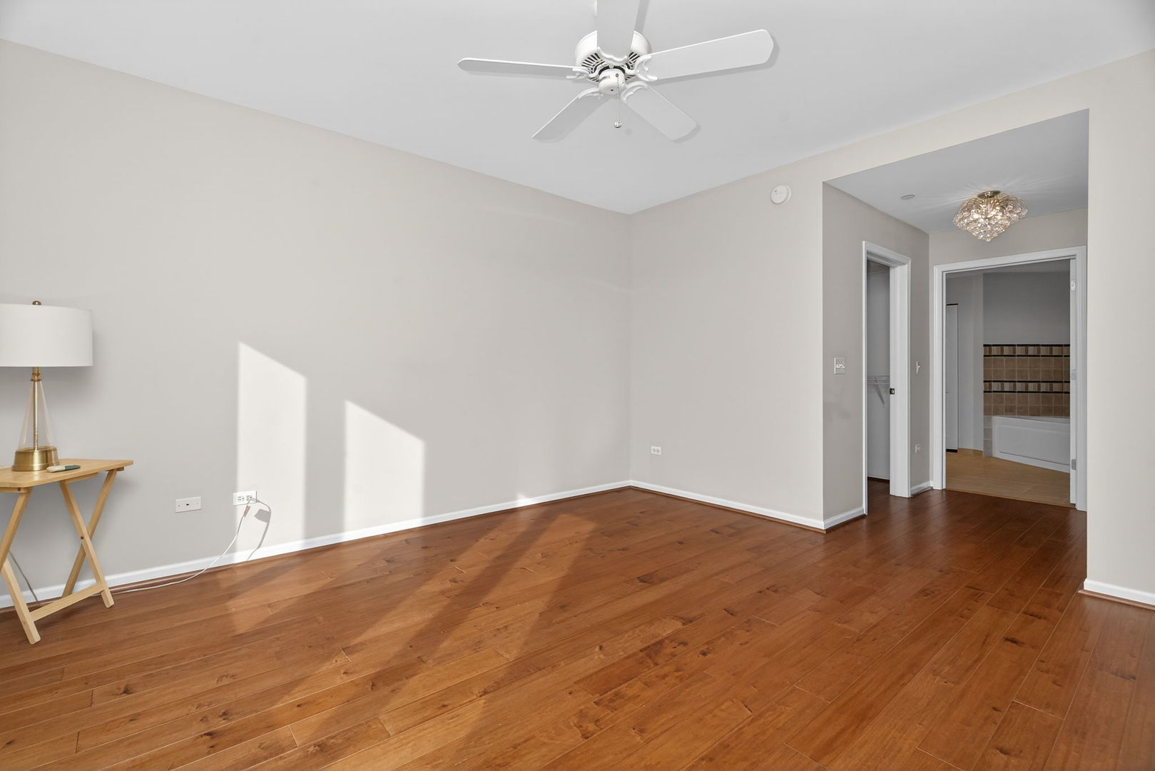 145 S York Street Unit: 310