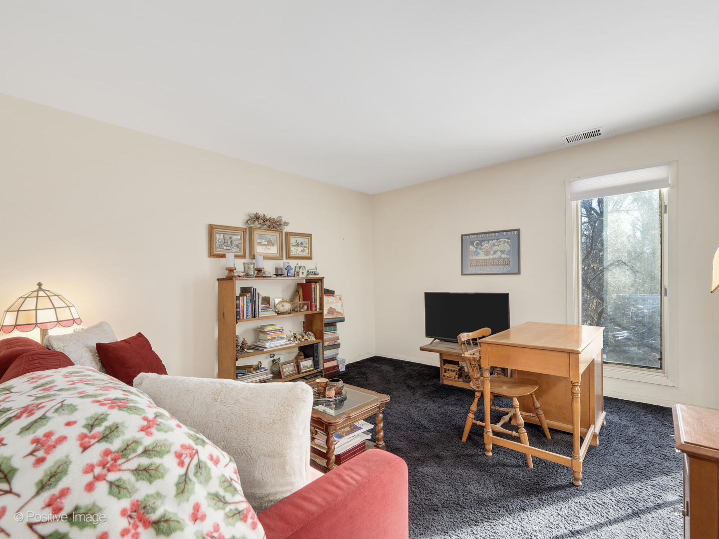 1S055 Spring Road Unit: 2C