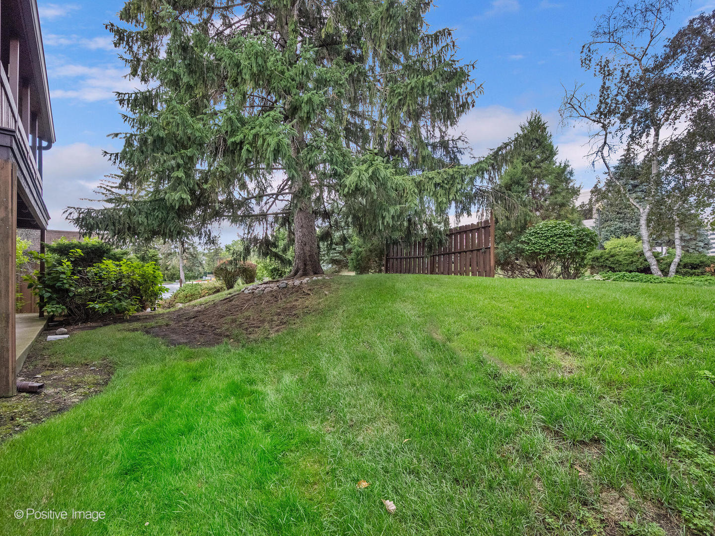 1S055 Spring Road Unit: 2C