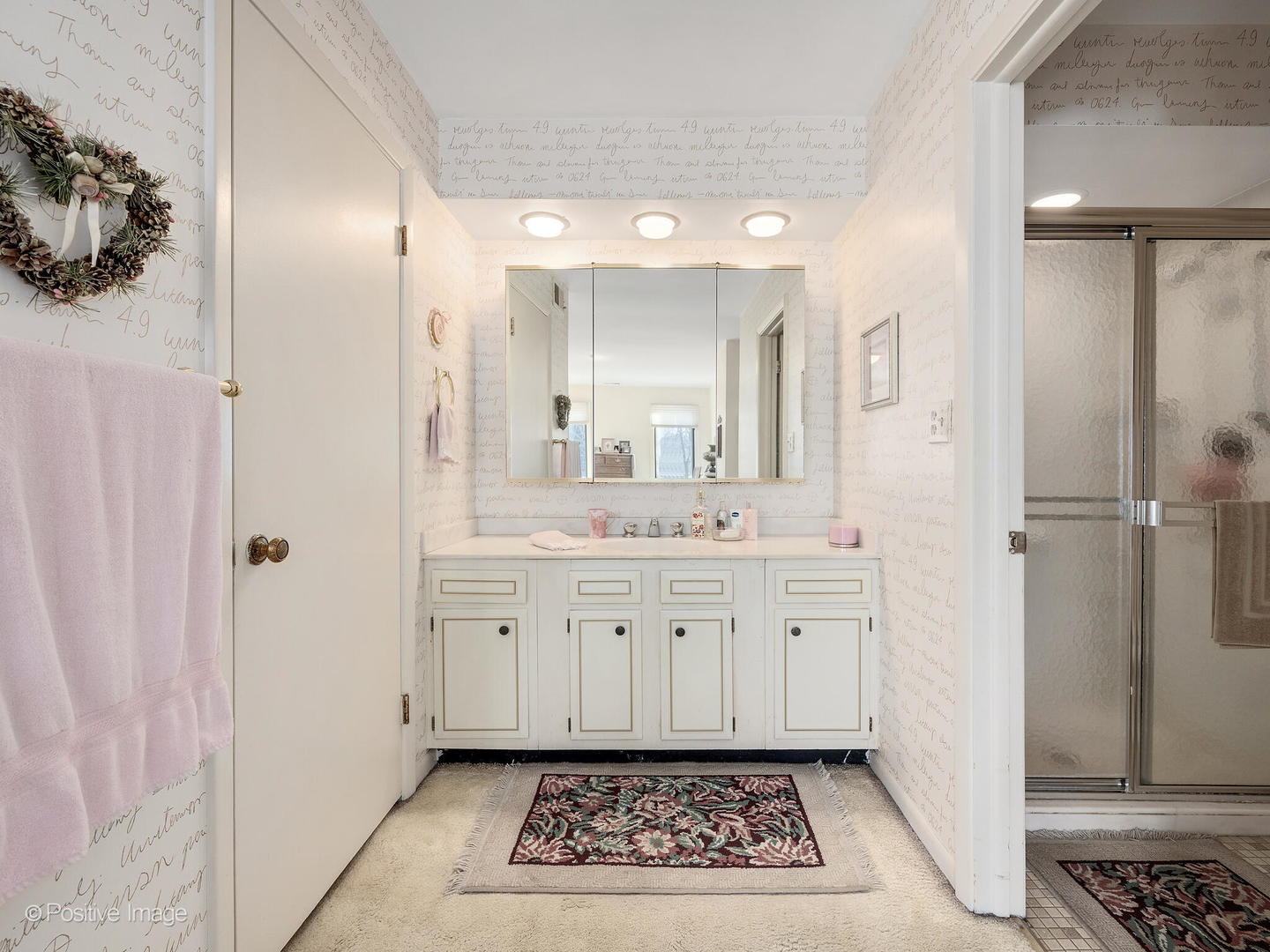 1S055 Spring Road Unit: 2C