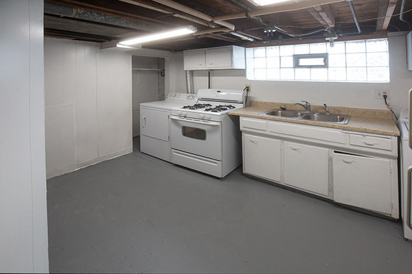 329 S Monterey Avenue