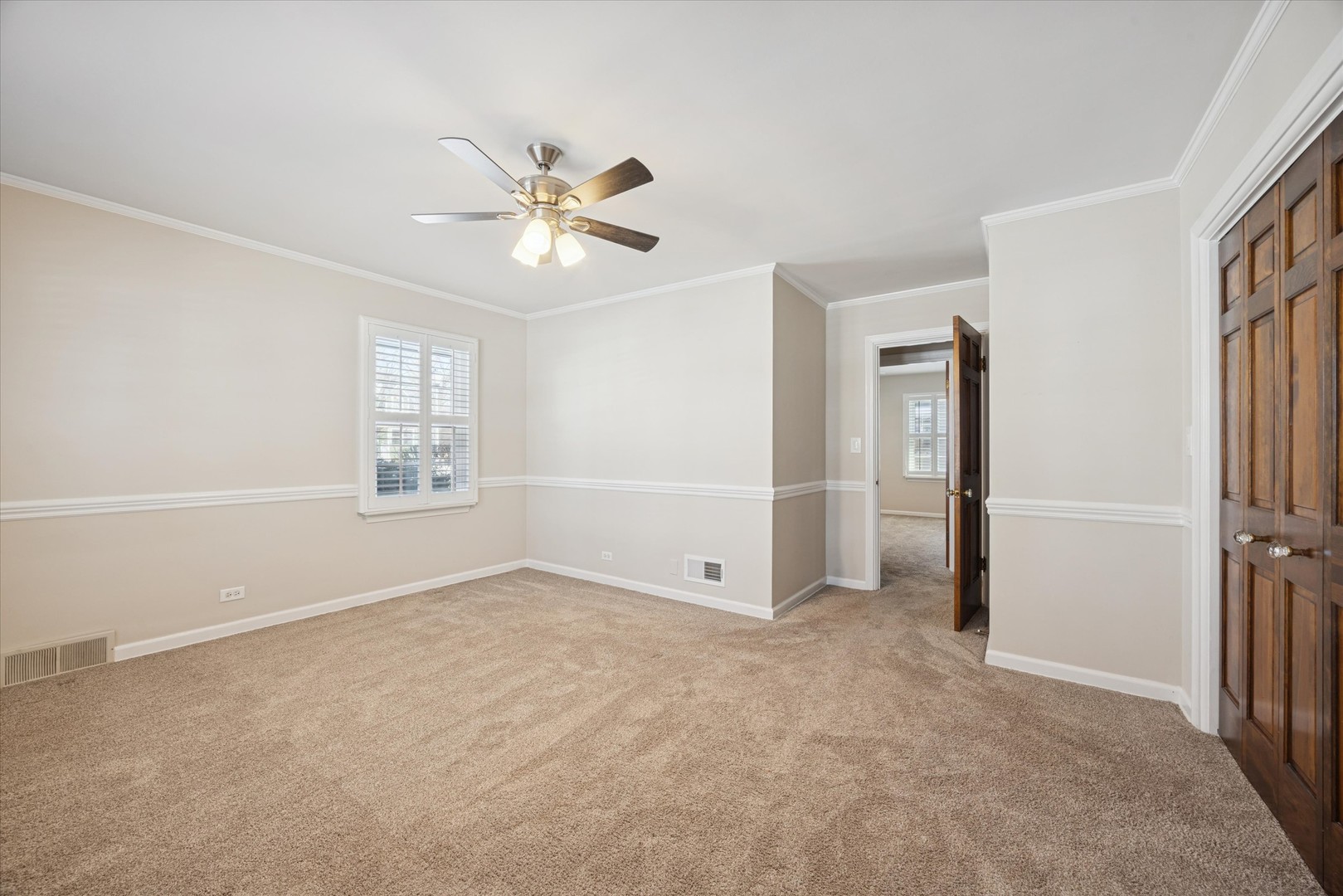 685 S Kearsage Avenue