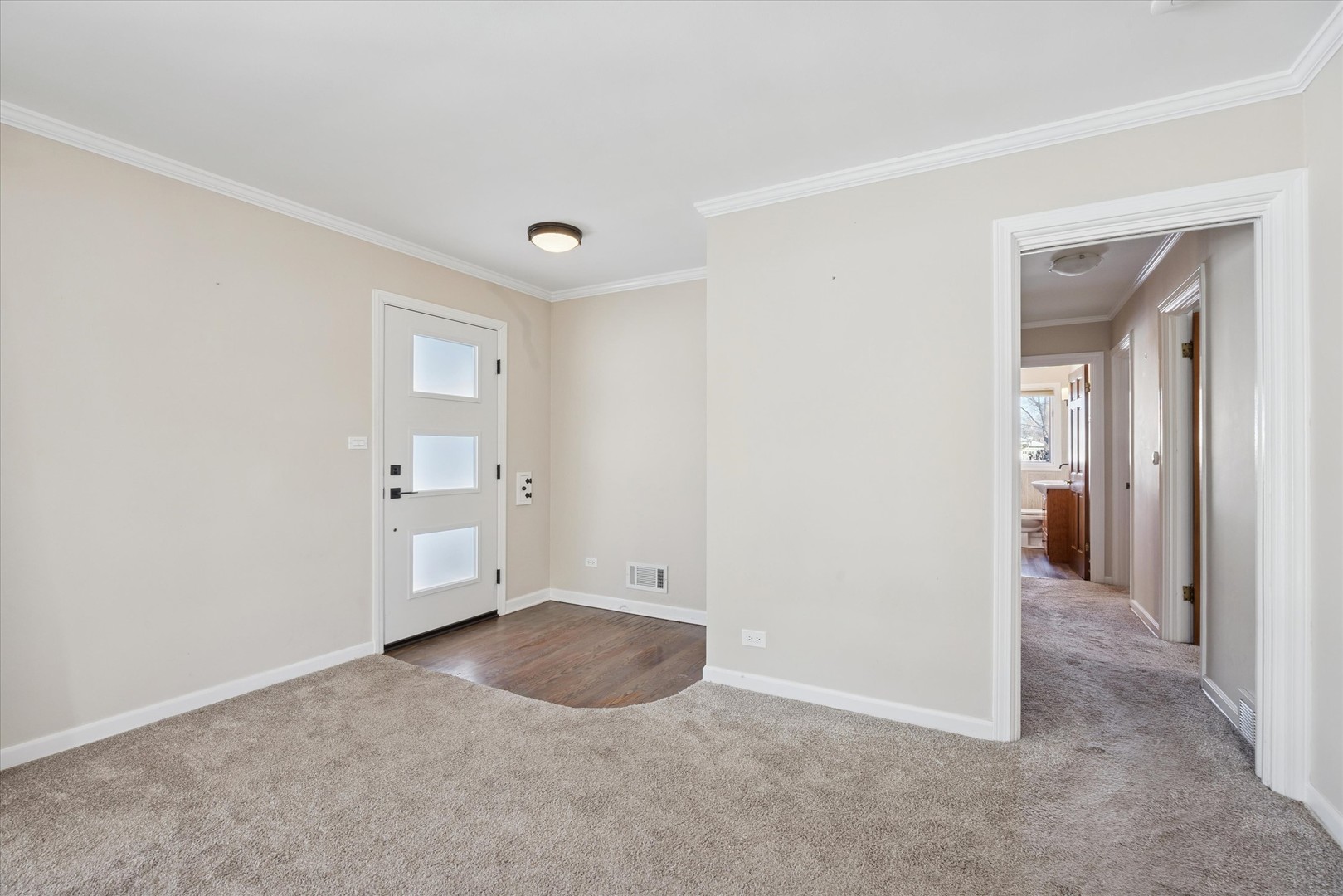 685 S Kearsage Avenue