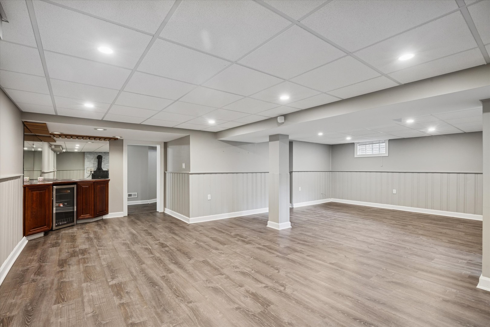 685 S Kearsage Avenue