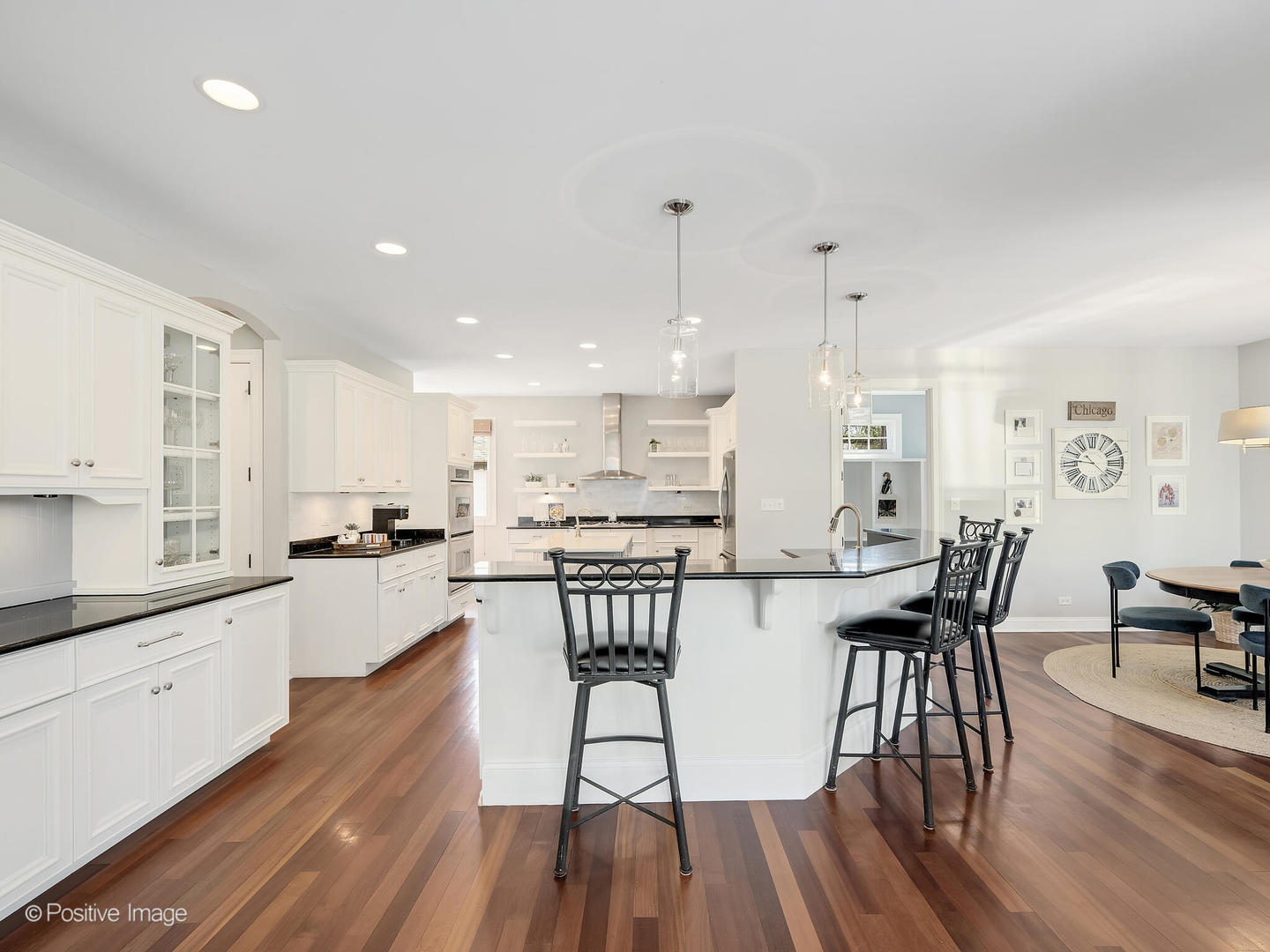 534 Sunset Avenue