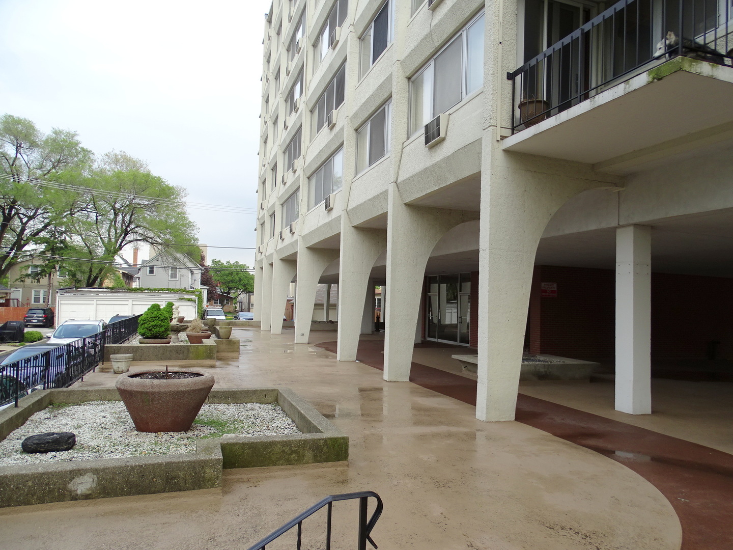 140 Marengo Avenue Unit: 105