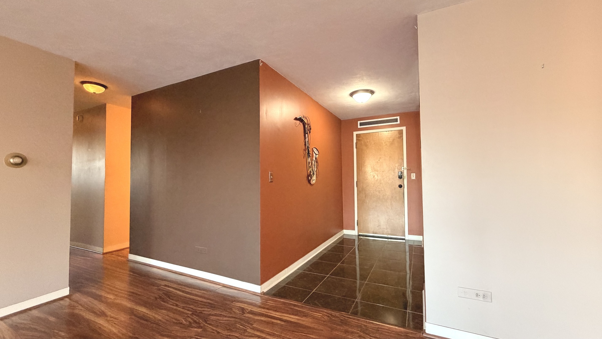 140 Marengo Avenue Unit: 105