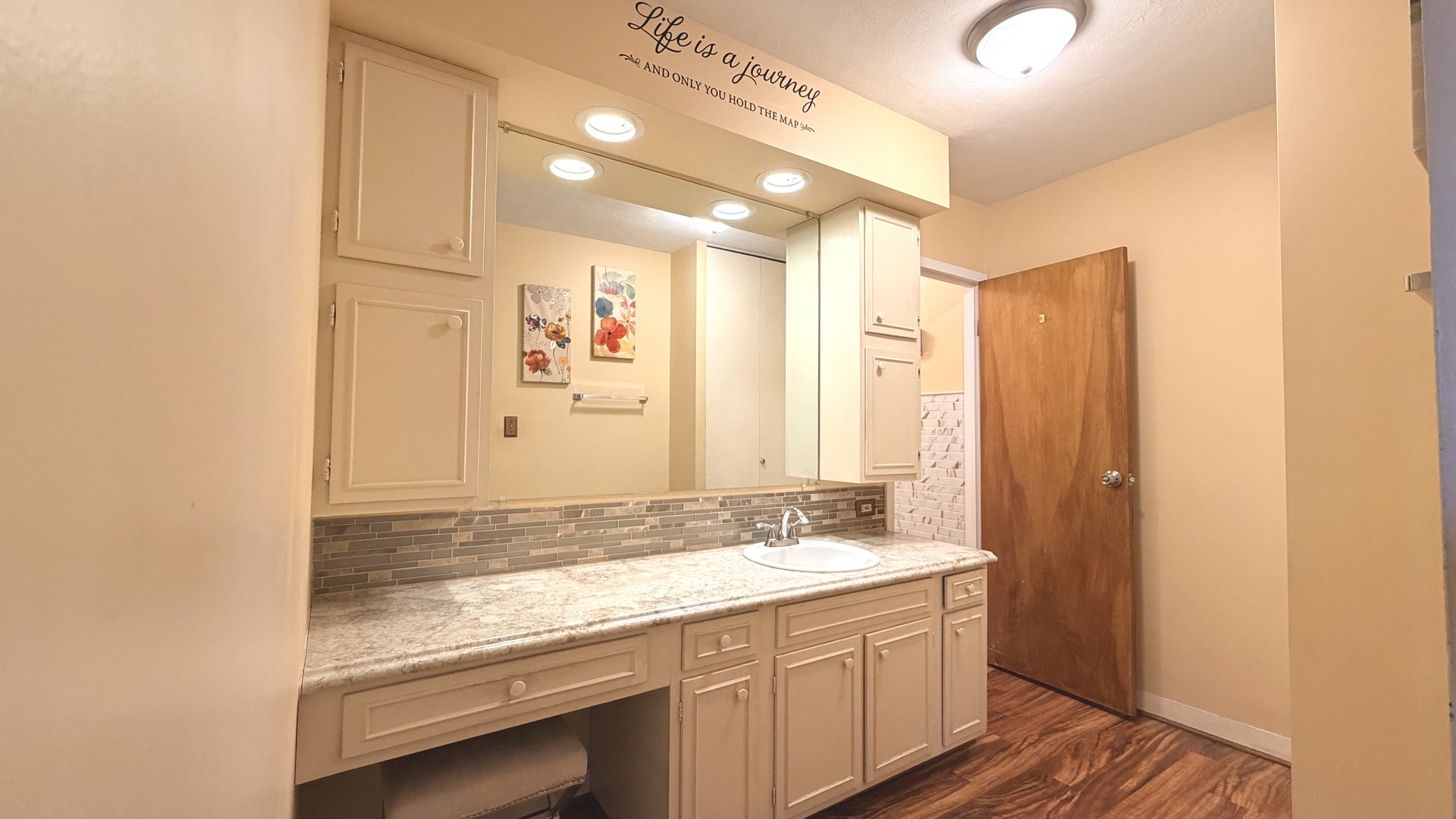 140 Marengo Avenue Unit: 105