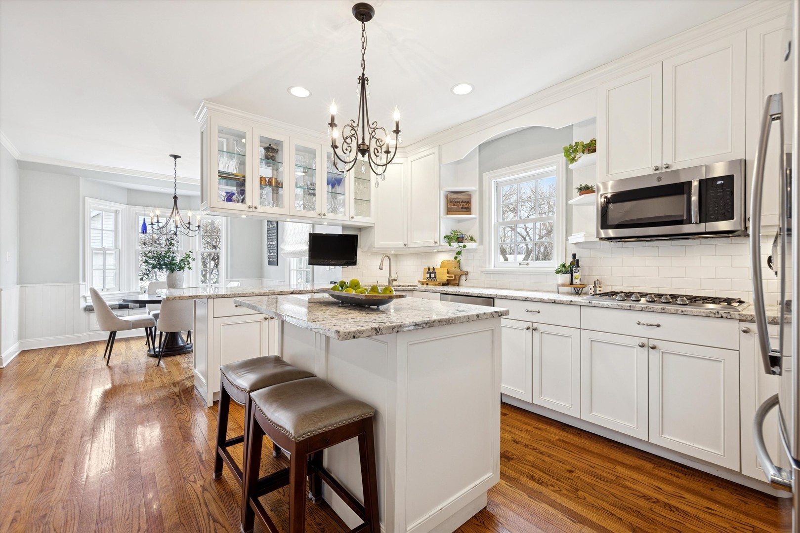 254 W Claremont Street