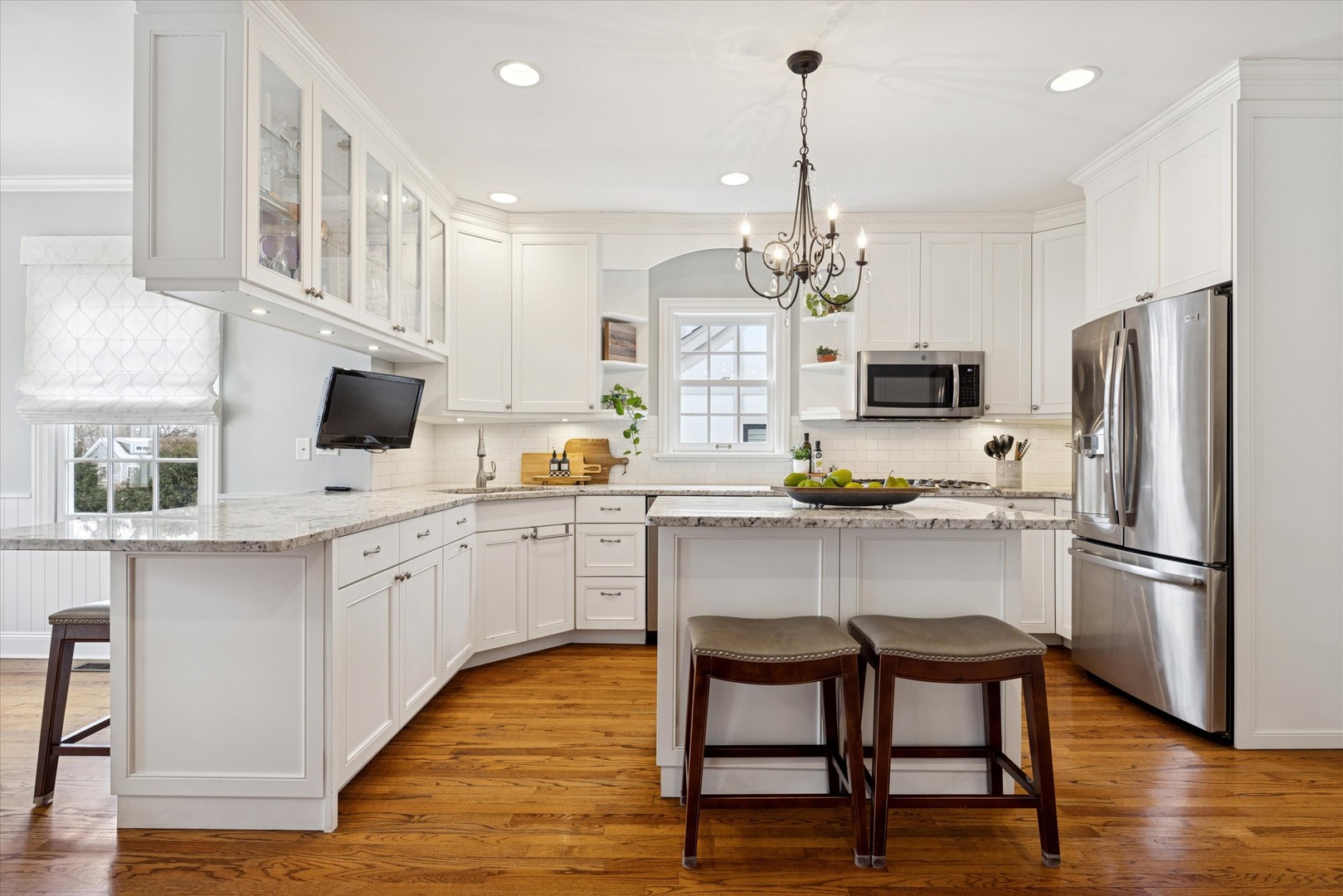 254 W Claremont Street