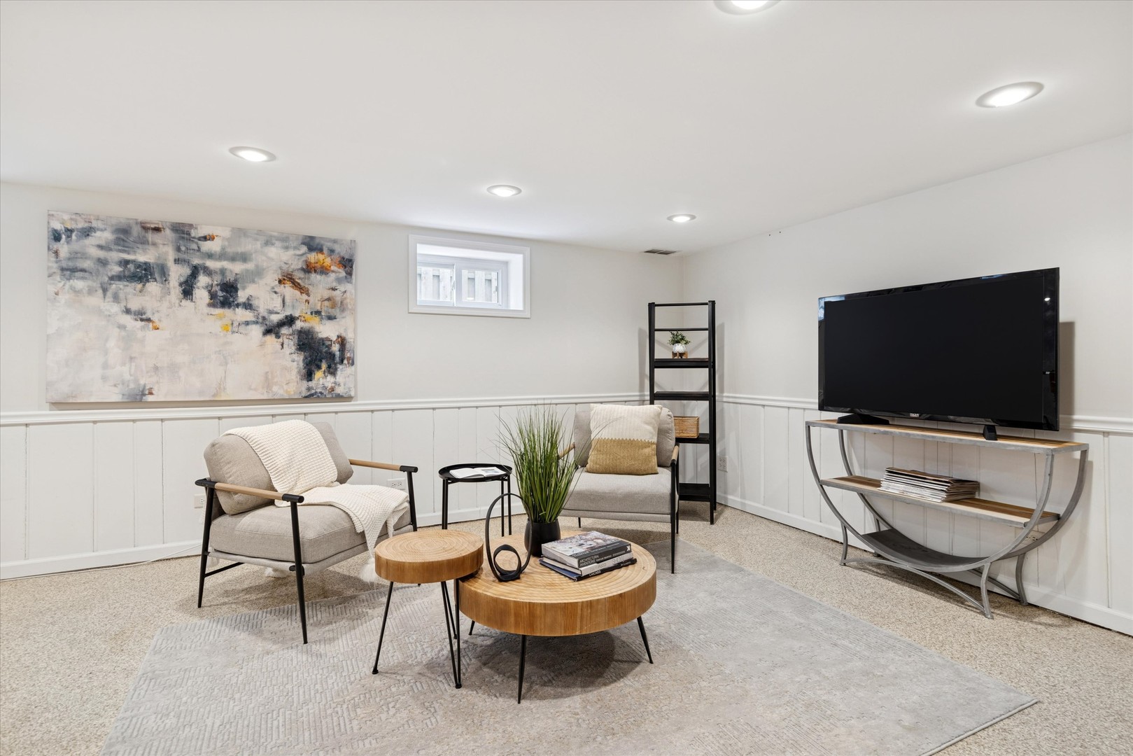 254 W Claremont Street