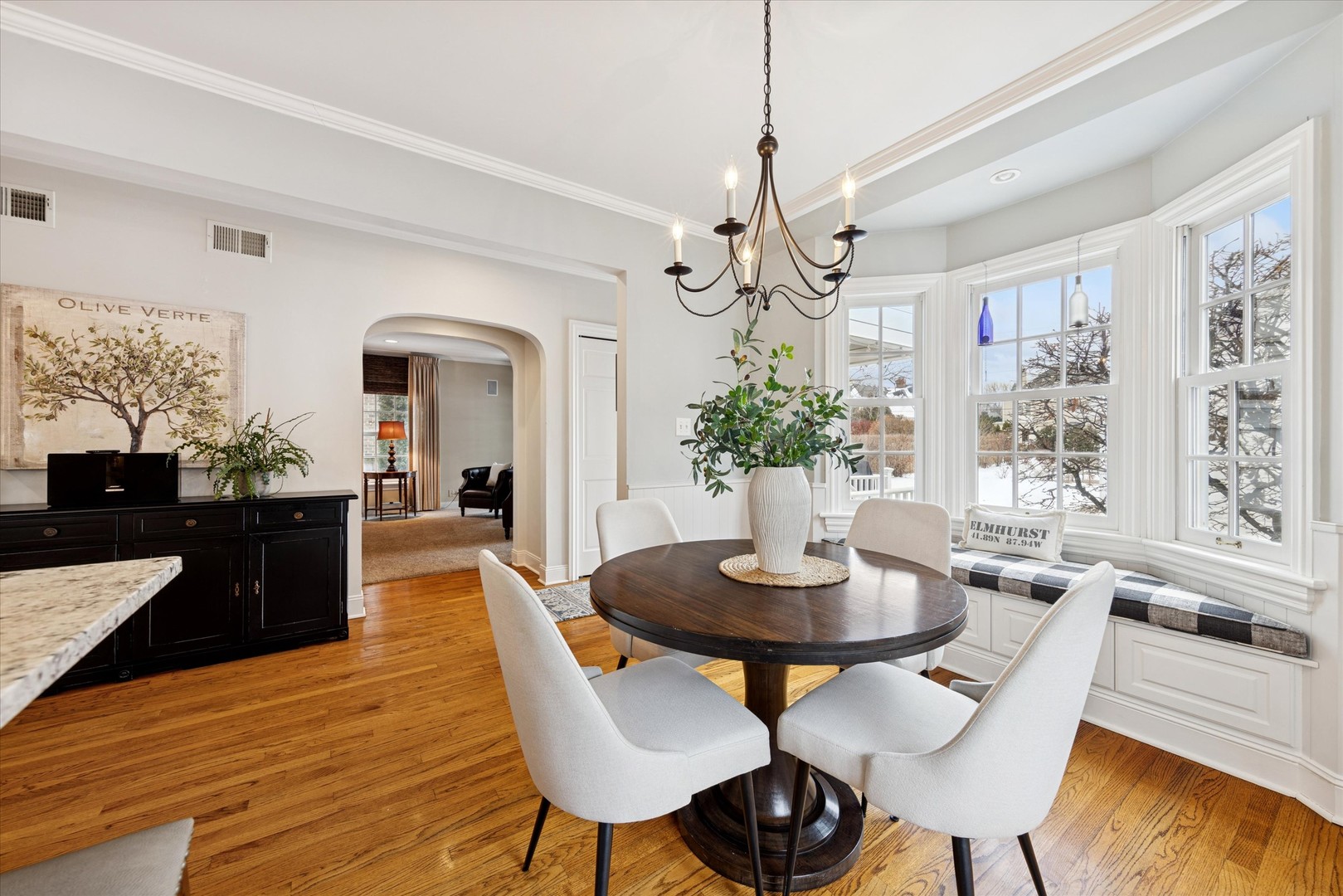 254 W Claremont Street